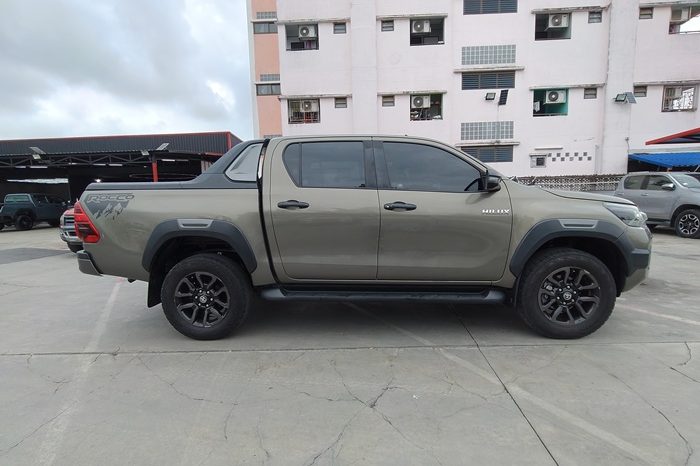 ROCCO PRE 2021 2.4 HIGHT AT DOUBLE CAB BRONZE  1490 full