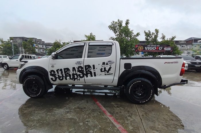 VIGO PRE 2013 2.7E MT DOUBLE CAB WHITE  8394 full