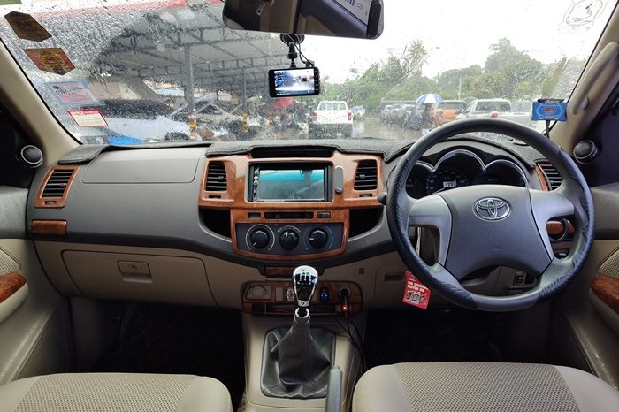 VIGO PRE 2013 2.7E MT DOUBLE CAB WHITE  8394 full