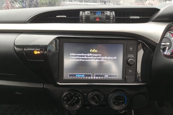 REVO PRE 2021 2.4 ENTRY AT DOUBLE CAB WHITE  1779 full