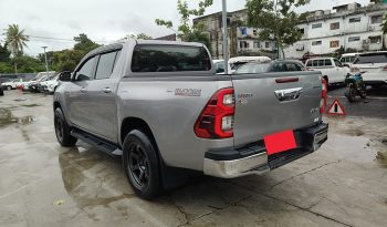 REVO PRE 2022 2.4 ENTRY AT DOUBLE CAB SILVER  8374 full