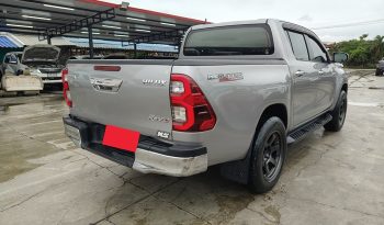 REVO PRE 2022 2.4 ENTRY AT DOUBLE CAB SILVER  8374 full