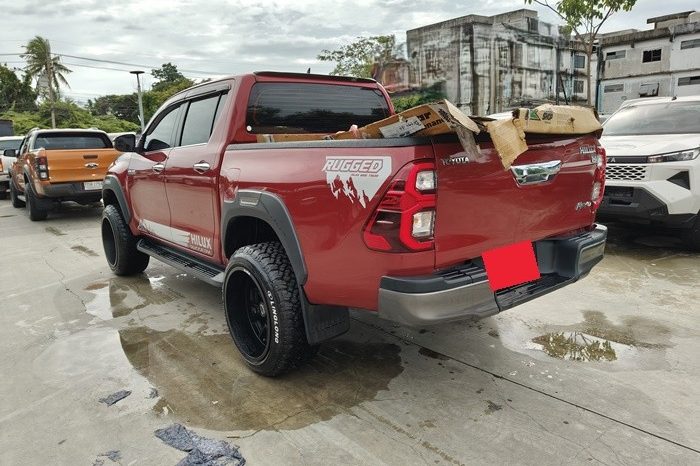 REVO PRE 2018 2.4G AT DOUBLE CAB RED  3930 full