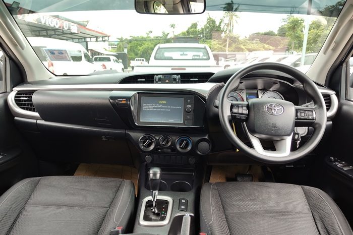 REVO PRE 2021 2.4 ENTRY AT SMART CAB BLUE  1192 full