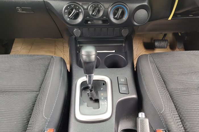 REVO PRE 2021 2.4 ENTRY AT SMART CAB BLUE  1192 full
