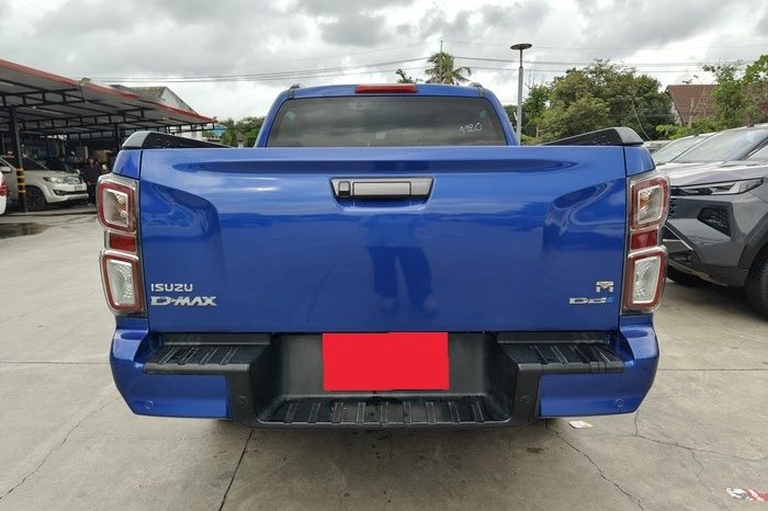 ISUZU 4WD 2020 3.0 AT DOUBLE CAB BLUE  6530 full