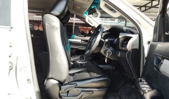 REVO PRE 2019 2.4E AT DOUBLE CAB SILVER  7008 full