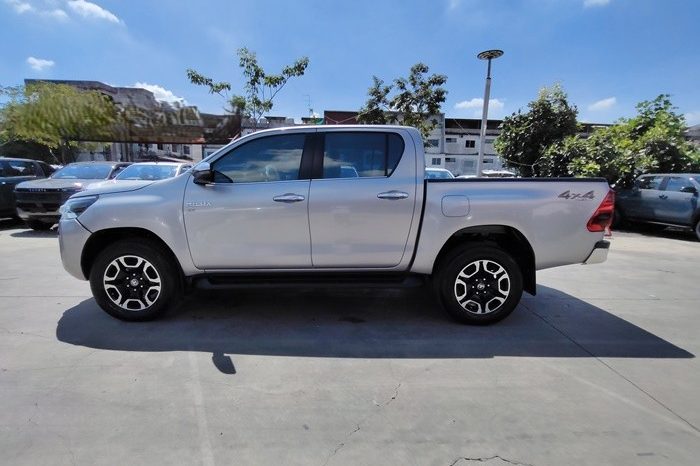 REVO 4WD 2020 2.8 HIGHT AT DOUBLE CAB SILVER  6022 full