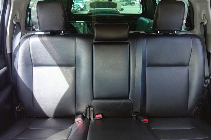 REVO PRE 2021 2.4 MID AT DOUBLE CAB DARK GREY  294 full