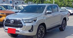 REVO 4WD 2021 2.8 HIGHT AT DOUBLE CAB SILVER  3764