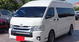 TOYOTA 2WD 2019 3.0 MT COMMUTER WHITE 3454