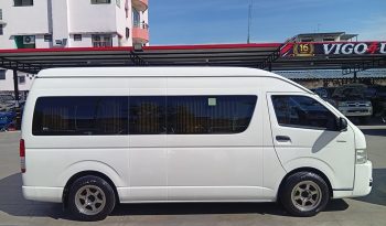 TOYOTA 2WD 2019 3.0 MT COMMUTER WHITE 3454 full