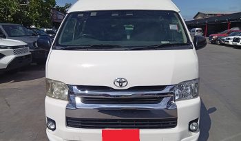 TOYOTA 2WD 2019 2.7 MT COMMUTER WHITE  857 full