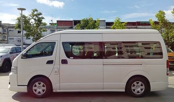 TOYOTA 2WD 2019 2.7 MT COMMUTER WHITE  857 full