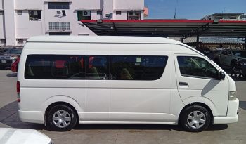 TOYOTA 2WD 2019 2.7 MT COMMUTER WHITE  857 full