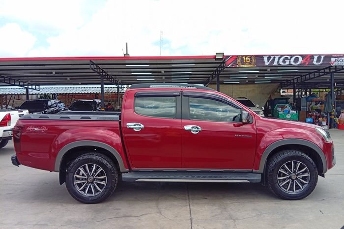 ISUZU 4WD 2019 3.0 AT DOUBLE CAB RED  3598 full