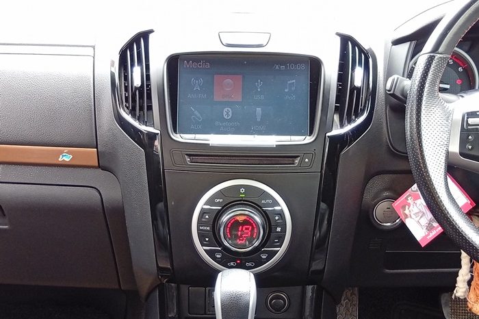 ISUZU 4WD 2019 3.0 AT DOUBLE CAB RED  3598 full