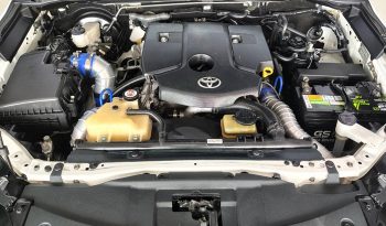 TOYOTA 4WD 2017 2.8V AT FORTUNER WHITE  1153 full