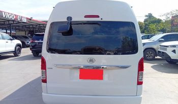TOYOTA 2WD 2017 3.0 MT COMMUTER WHITE 1190 full