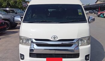 TOYOTA 2WD 2017 3.0 MT COMMUTER WHITE 1190 full