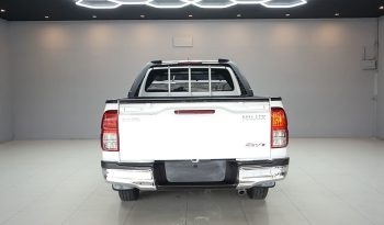 REVO 2WD 2018 2.4J MT STANDARD WHITE  1784 full