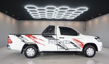 REVO 2WD 2018 2.4J MT STANDARD WHITE  1784 full