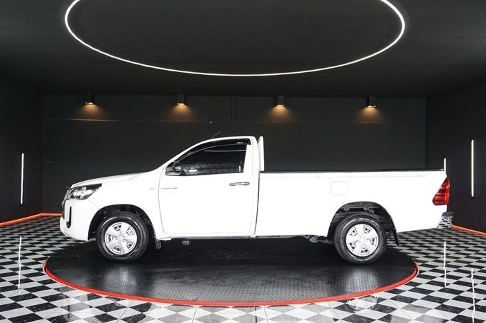 REVO 2WD 2021 2.4J MT STANDARD WHITE  2117 full