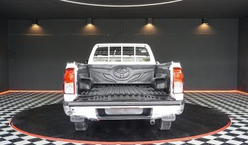 REVO 2WD 2021 2.4J MT STANDARD WHITE  2117 full