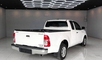 VIGO 2WD 205 2.5J MT SMART CAB WHITE  2197 full
