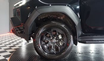 TRAVO OVERLAND PLUS 4WD 2026 2.8 AT DOUBLE CAB BLACK  24596 full