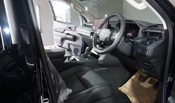 TRAVO OVERLAND PLUS 4WD 2026 2.8 AT DOUBLE CAB BLACK  24596 full