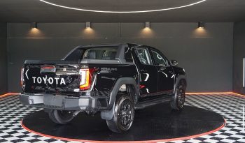 TRAVO OVERLAND PLUS 4WD 2026 2.8 AT DOUBLE CAB BLACK  24596 full