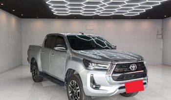 REVO 4WD 2022 2.8 HIGHT AT DOUBLE CAB SILVER  3804 full