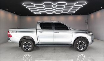 REVO 4WD 2022 2.8 HIGHT AT DOUBLE CAB SILVER  3804 full