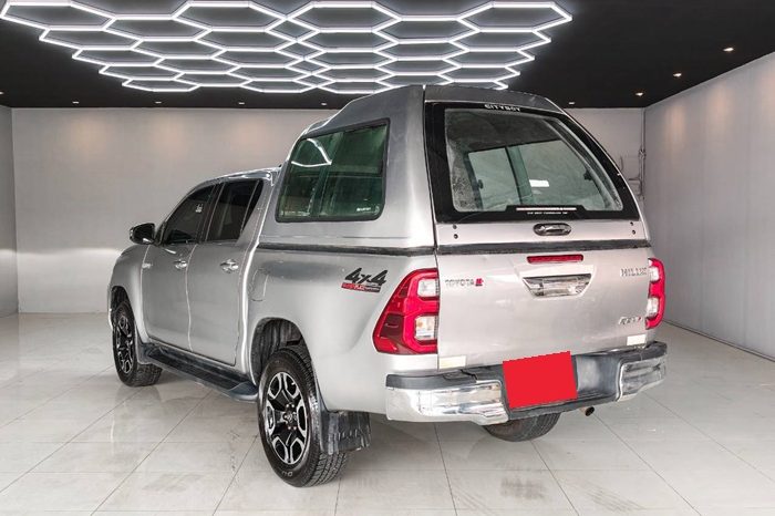 REVO 4WD 2021 2.4 MID MT DOUBLE CAB SILVER 4103 full