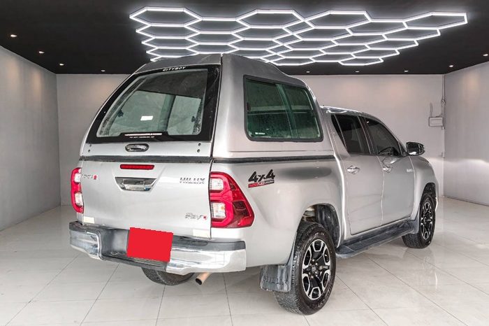 REVO 4WD 2021 2.4 MID MT DOUBLE CAB SILVER 4103 full
