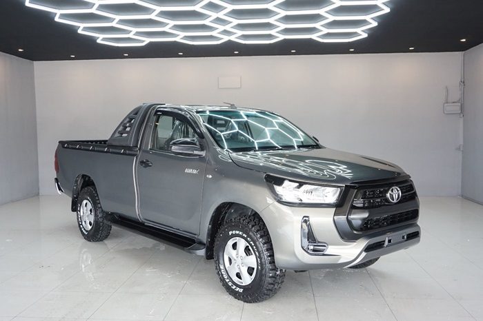 REVO 2WD 2019 2.4J MT STANDARD BRONZE  4377 full