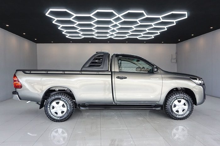REVO 2WD 2019 2.4J MT STANDARD BRONZE  4377 full