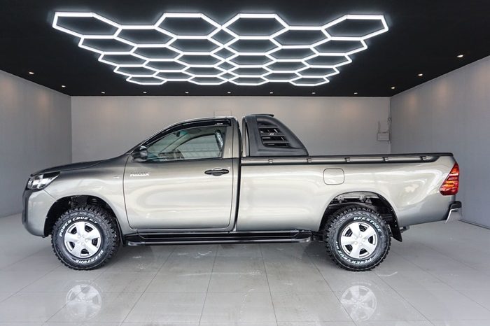 REVO 2WD 2019 2.4J MT STANDARD BRONZE  4377 full
