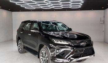 TOYOTA 4WD 2026 2.8V LEGEDER AT FORTUNER BLACK  61881 full