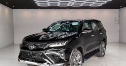 TOYOTA 4WD 2026 2.8V LEGEDER AT FORTUNER BLACK  61881
