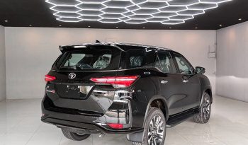 TOYOTA 4WD 2026 2.8V LEGEDER AT FORTUNER BLACK  61881 full