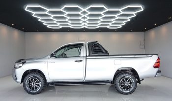 REVO 2WD 2019 2.4J MT STANDARD SILVER  6576 full