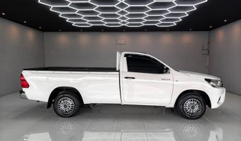 REVO 2WD 2018 2.4J MT STANDARD WHITE  1784 full