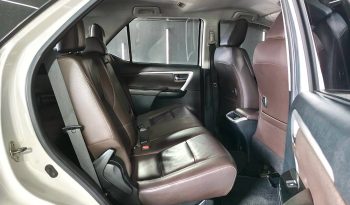 TOYOTA 2WD 2018 2.4V AT FORTUNER WHITE  7320 full