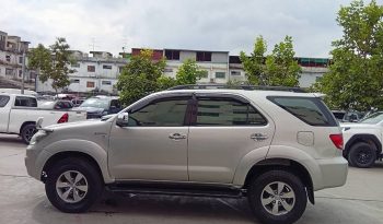 TOYOTA 4WD 2005 2.7V AT FORTUNER SILVER 7625 full