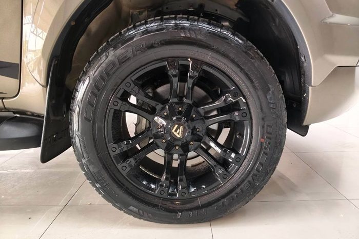 ROCCO PRE 2020 2.4 HIGHT AT DOUBLE CAB BRONZE  858 full