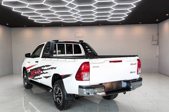 REVO 2WD 2019 2.4J MT STANDARD WHITE  887 full