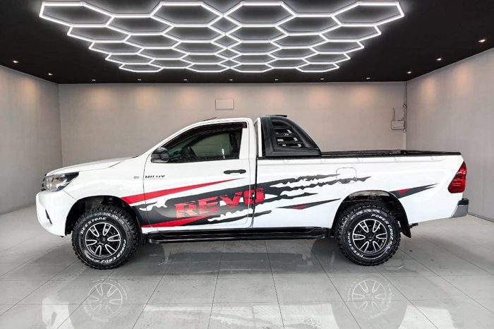 REVO 2WD 2019 2.4J MT STANDARD WHITE  887 full