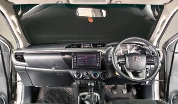 REVO PRE 2021 2.4 MID AT DOUBLE CAB SILVER  9061 full